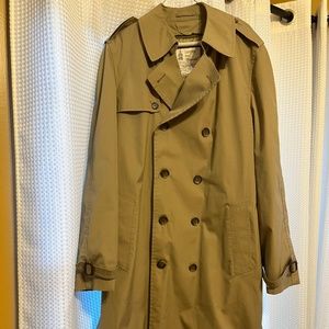 London Fog Trench Coat Men’s 40 X-Long
